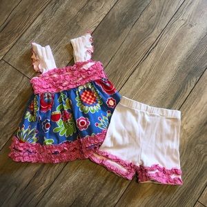 CUTE Summertime outfit for your little one.